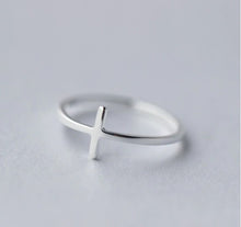 Load image into Gallery viewer, Girls/Ladies 925 Sterling Silver Cross Ring