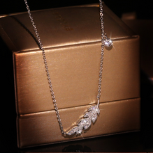 Load image into Gallery viewer, Delicate Female Clavicle Chain 925 Sterling Silver Feather Leaf